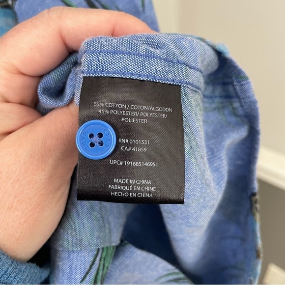 STAR Wars Chewbacca Hawaiian Print Button Up Shirt Small - Picture 4 of 7